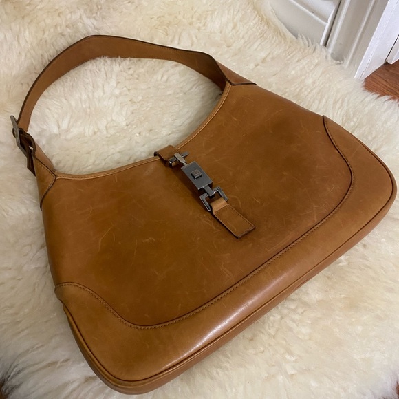 Sold out ✅Vintage Gucci Jackie shoulder bag -authentic -read before buying. - Picture 17 of 17